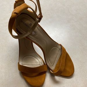 Bandolino heels